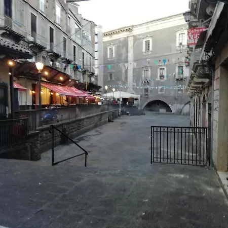 A Casuzza *